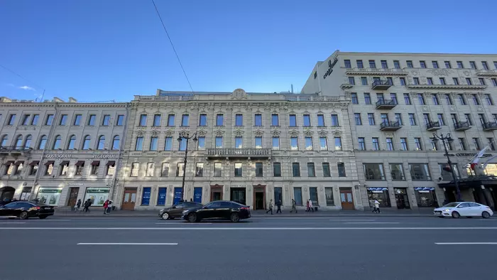 Торговое в БЦ Невский Плаза СДАНО