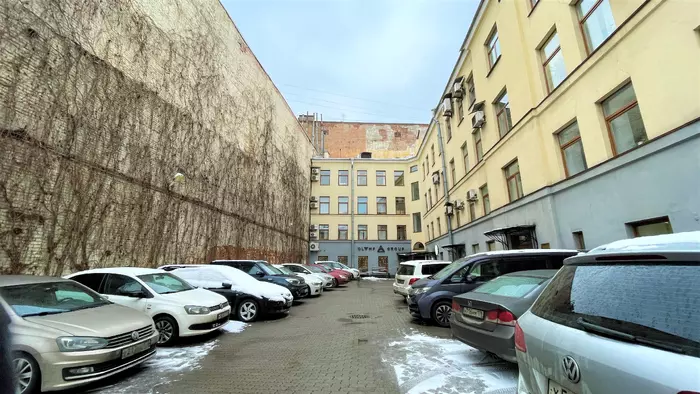 Офис в БЦ 5 углов СДАНО